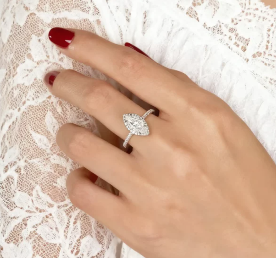 GIA 0.52 carat Pear Brilliant - Image 2